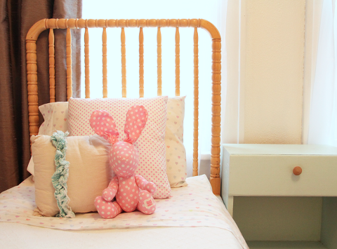 repurposed crib into a toddler bed. Adorable DIY toddler bed