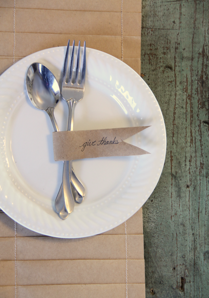 Kraft paper place mat